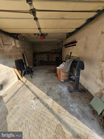 1204 E MOUNT AIRY AVE, Philadelphia, PA 19150