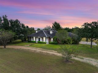 6658 Old Independence Road, Brenham, TX 77833