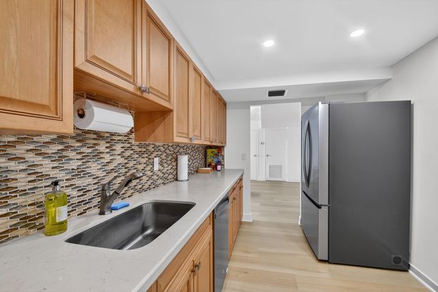 3546 S Ocean Boulevard 503, South Palm Beach, FL 33480