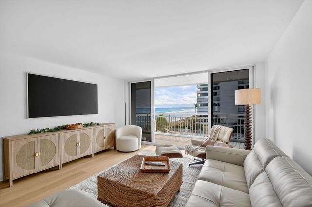 3546 S Ocean Boulevard 503, South Palm Beach, FL 33480