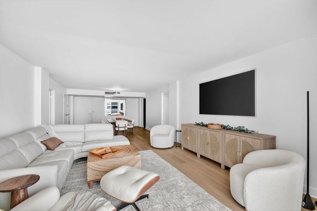 3546 S Ocean Boulevard 503, South Palm Beach, FL 33480