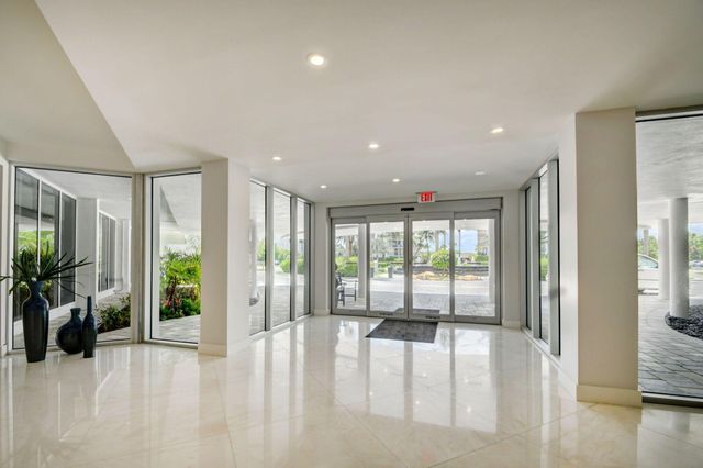 3546 S Ocean Boulevard 503, South Palm Beach, FL 33480