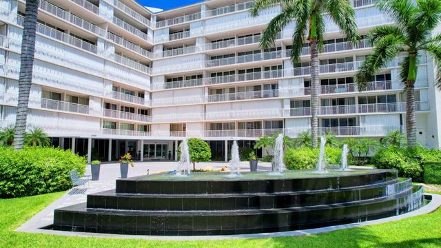 3546 S Ocean Boulevard 503, South Palm Beach, FL 33480