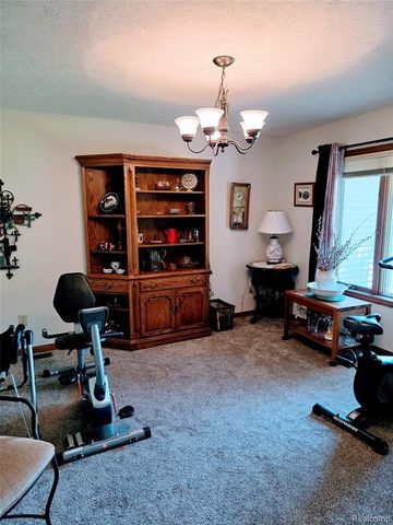 3581 N Burkhart Road, Howell, MI 48855