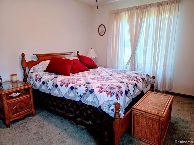 3581 N Burkhart Road, Howell, MI 48855