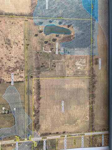 3581 N Burkhart Road, Howell, MI 48855