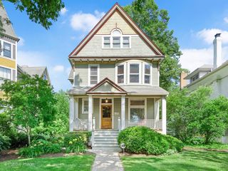 128 Wesley Avenue, Oak Park, IL 60302