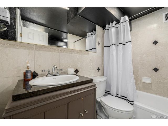 1390 N Emerson St 101, Denver, CO 80218