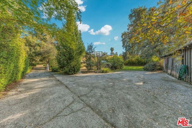 427 Country Club Drive, San Gabriel, CA 91775