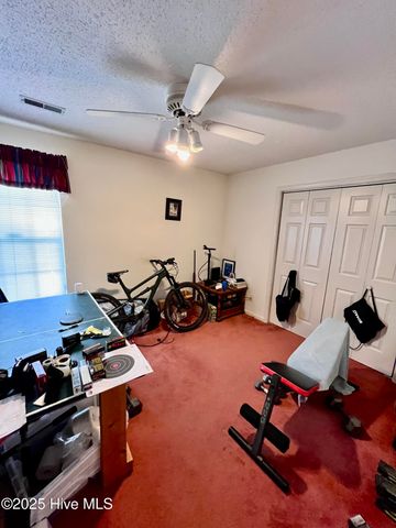 3008 Mulberry Lane E, Greenville, NC 27858