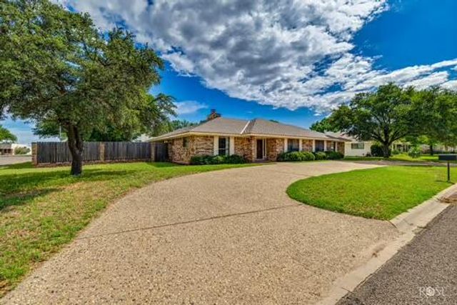 2701 Alta Vista Lane, San Angelo, TX 76904