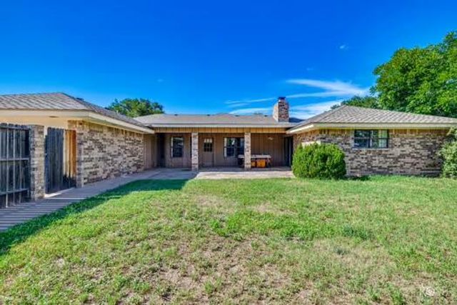 2701 Alta Vista Lane, San Angelo, TX 76904