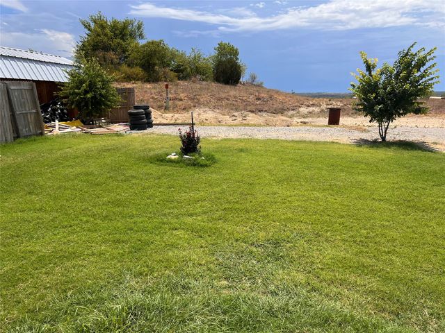 200 Enchanted Lakes Circle, Azle, TX 76020