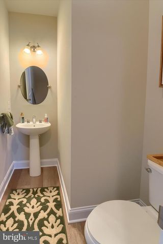 3100 EGRETON RD, Mechanicsburg, PA 17055
