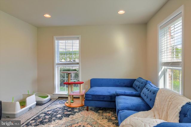 3100 EGRETON RD, Mechanicsburg, PA 17055
