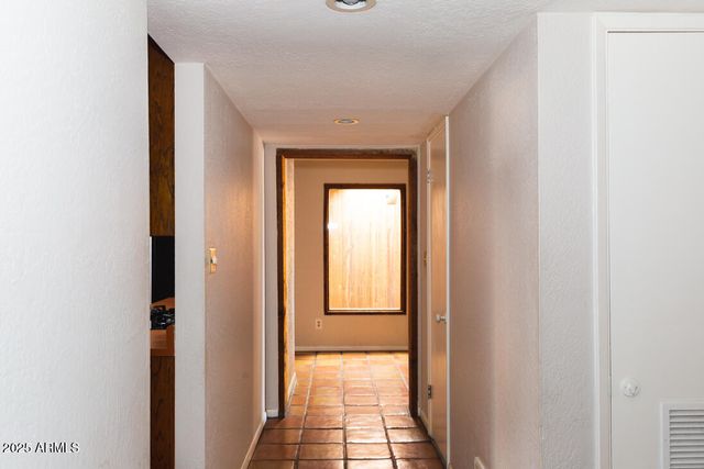 2601 N 68TH Place, Scottsdale, AZ 85257