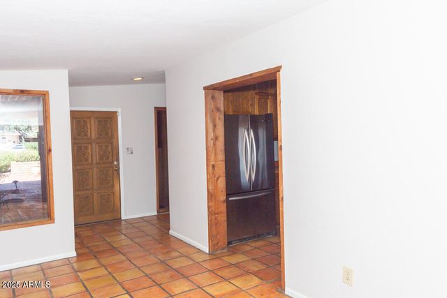 2601 N 68TH Place, Scottsdale, AZ 85257