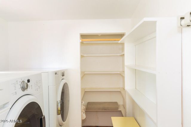 2601 N 68TH Place, Scottsdale, AZ 85257