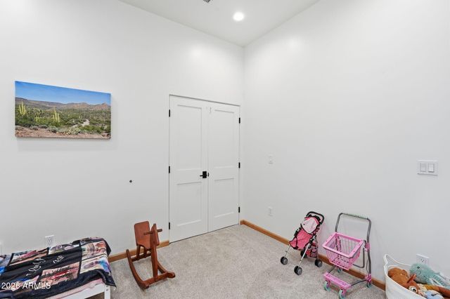 43131 N 20TH Street, New River, AZ 85087