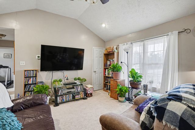 2490 Monte Murrey Rd, Lewisburg, TN 37091