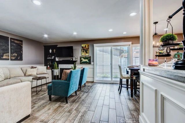 1053 Border Avenue, Corona, CA 92882