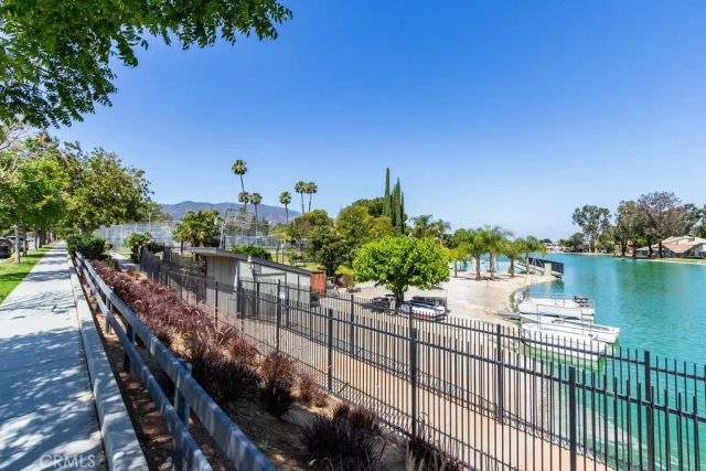 1053 Border Avenue, Corona, CA 92882