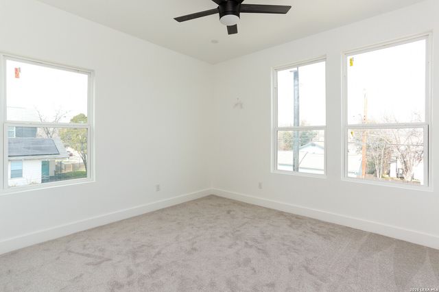 205 Toledo, San Antonio, TX 78203