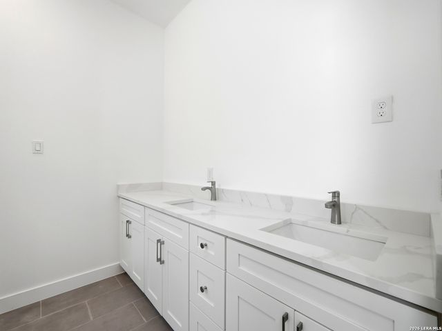 205 Toledo, San Antonio, TX 78203