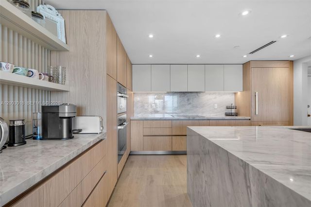 151 Crandon Blvd 1002, Key Biscayne, FL 33149