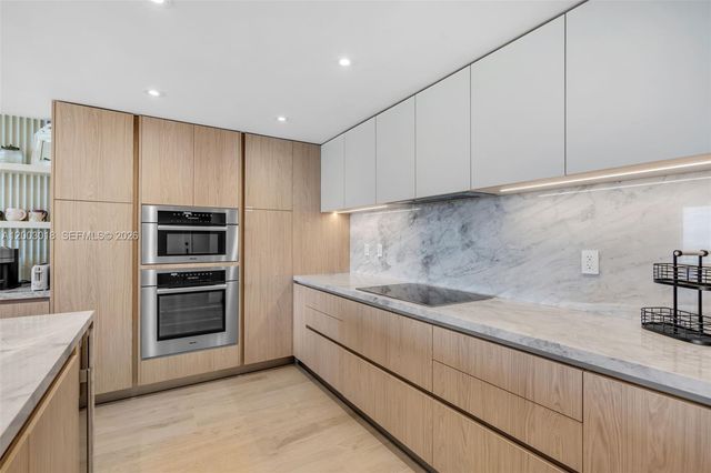 151 Crandon Blvd 1002, Key Biscayne, FL 33149