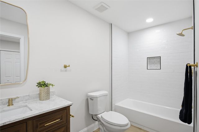 408 S Oak Street, Seneca, SC 29678