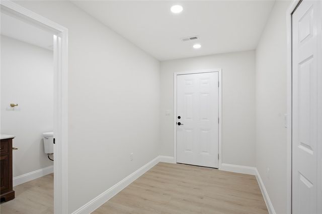 408 S Oak Street, Seneca, SC 29678