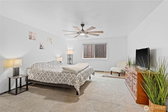 2028 NW Misty Ridge Lane, Silverdale, WA 98383