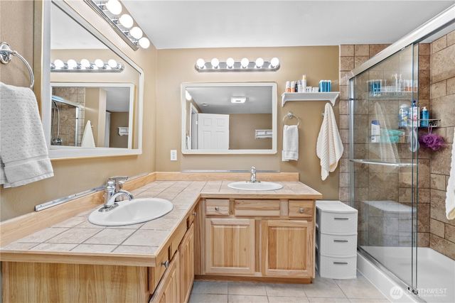 2028 NW Misty Ridge Lane, Silverdale, WA 98383