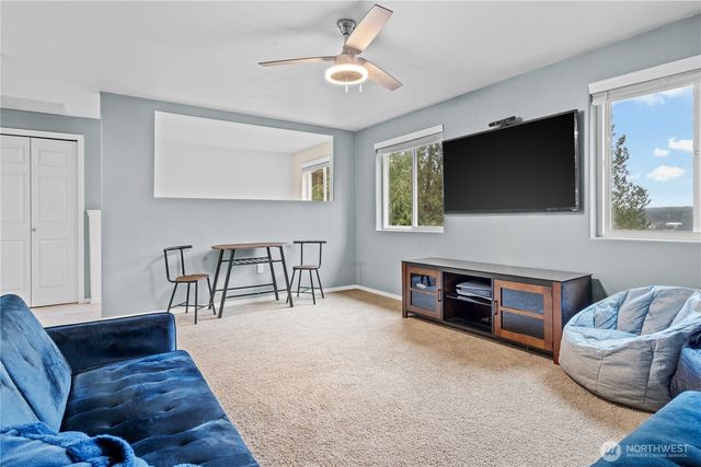 2028 NW Misty Ridge Lane, Silverdale, WA 98383