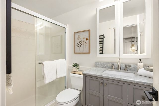 1585 NE Park View Drive, Bainbridge Island, WA 98110