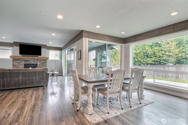 4425 S 352nd Lane, Auburn, WA 98001
