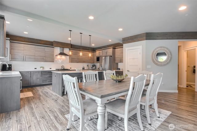 4425 S 352nd Lane, Auburn, WA 98001