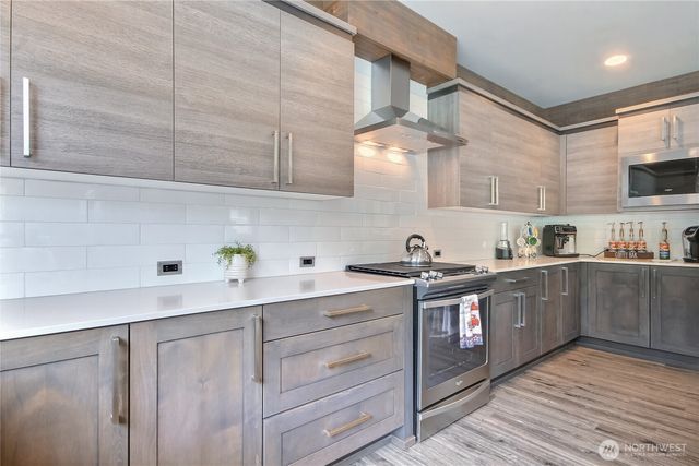 4425 S 352nd Lane, Auburn, WA 98001