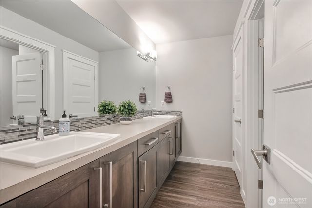 4425 S 352nd Lane, Auburn, WA 98001