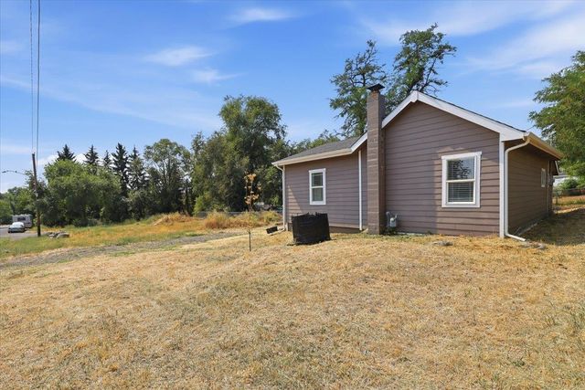 2929 E Jackson Ave, Spokane, WA 99207