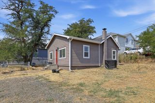 2929 E Jackson Ave, Spokane, WA 99207