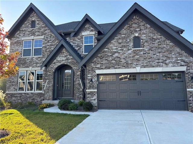 72 Clear Lake Parkway, Hoschton, GA 30548