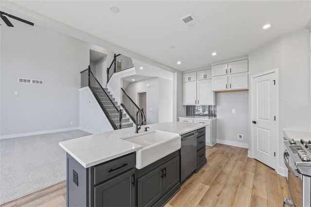 72 Clear Lake Parkway, Hoschton, GA 30548
