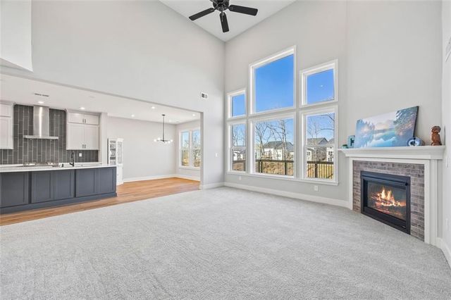 72 Clear Lake Parkway, Hoschton, GA 30548