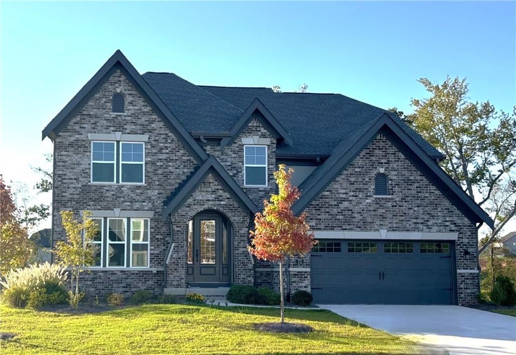 72 Clear Lake Parkway, Hoschton, GA 30548