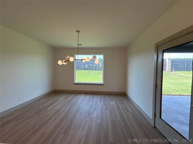 16607 E 41st Place S, Tulsa, OK 74134