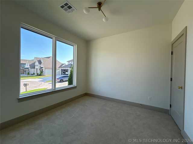 16607 E 41st Place S, Tulsa, OK 74134