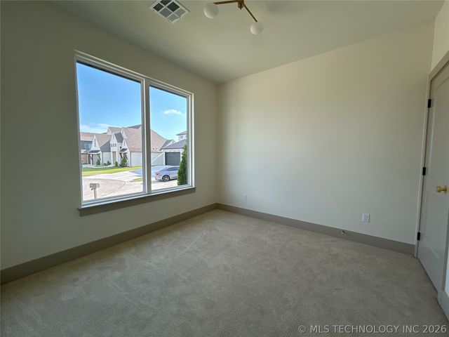 16607 E 41st Place S, Tulsa, OK 74134