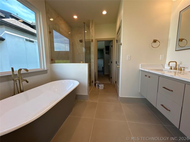 16607 E 41st Place S, Tulsa, OK 74134